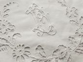 luxury fine linen bedding