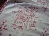Alsatian red and white table runner