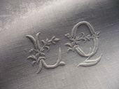 Set of 8 damask napkins, monogram: LQ