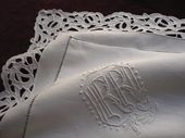 Stunning pair of embroidered  pillow sham, monogram:RR