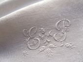 luxury linen damask table linens figural motif