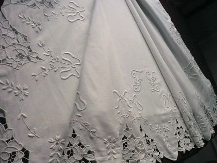 antique  sheet and pillow sham set