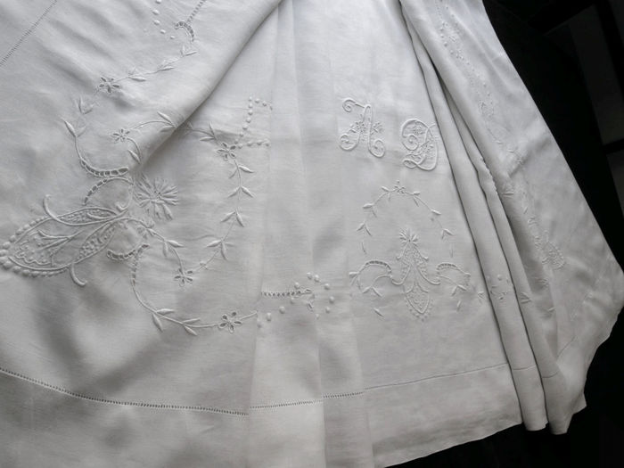   fine linen wedding sheet, monogram AD