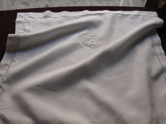 Art deco pillow sham, monogram:mg
