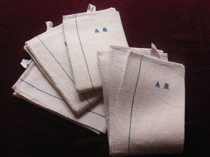 4 vintage linen dish towels, monogram AM