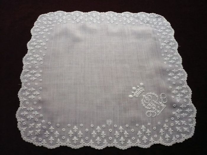Antique French Viscount handkerchief