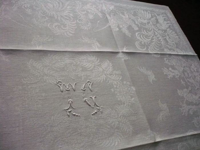 10 linen damask safari napkins, monogram TG