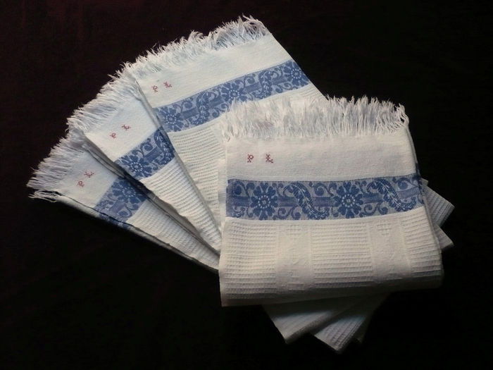 white and blue cotton pique guest hand towels