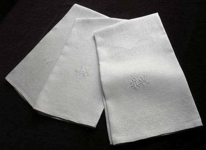 vintage linen guest hand towels monogram RM