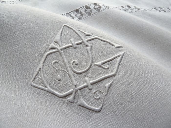 finest embroidered linen euro shams
